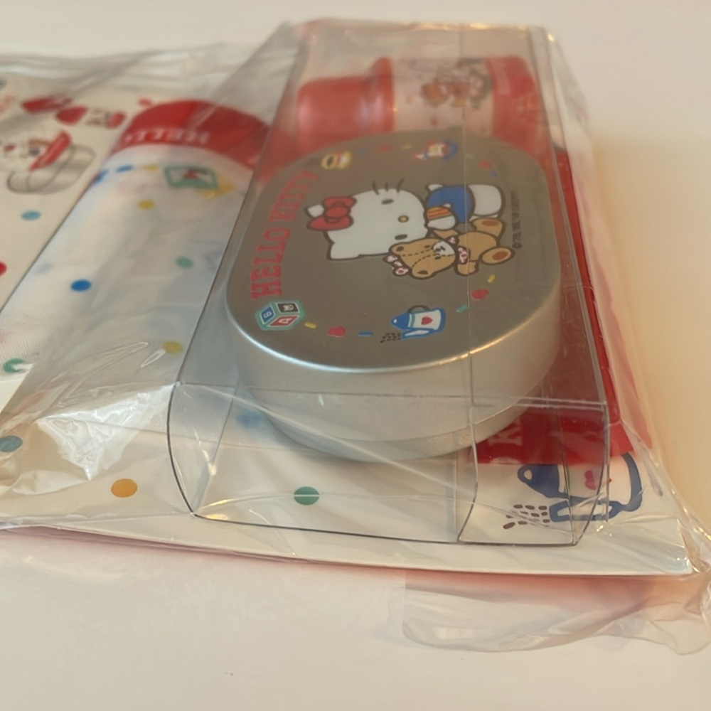 Hello Kitty Stamp Set - Picture 4 of 5